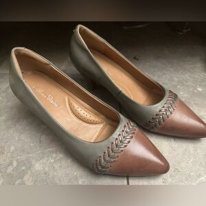 Mona Flying Pumps gray + brown stylish color block work shoes comfortable